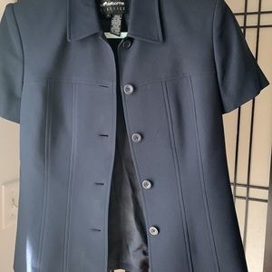 Liz Claiborne classic navy blue short sleeve fitted blazer fully lined size 6